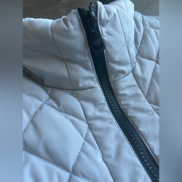 Women's Light Gray Quilted Vest with Black Accents - Picture 2 of 5